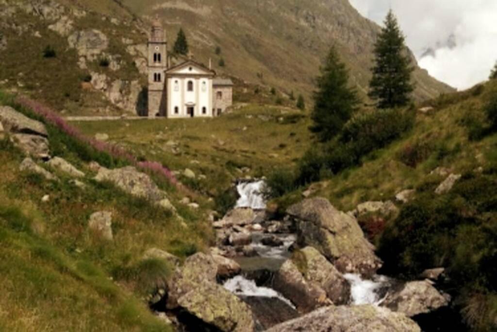 VIVI SERENO, uno stile si vita! Grosio Esterno foto